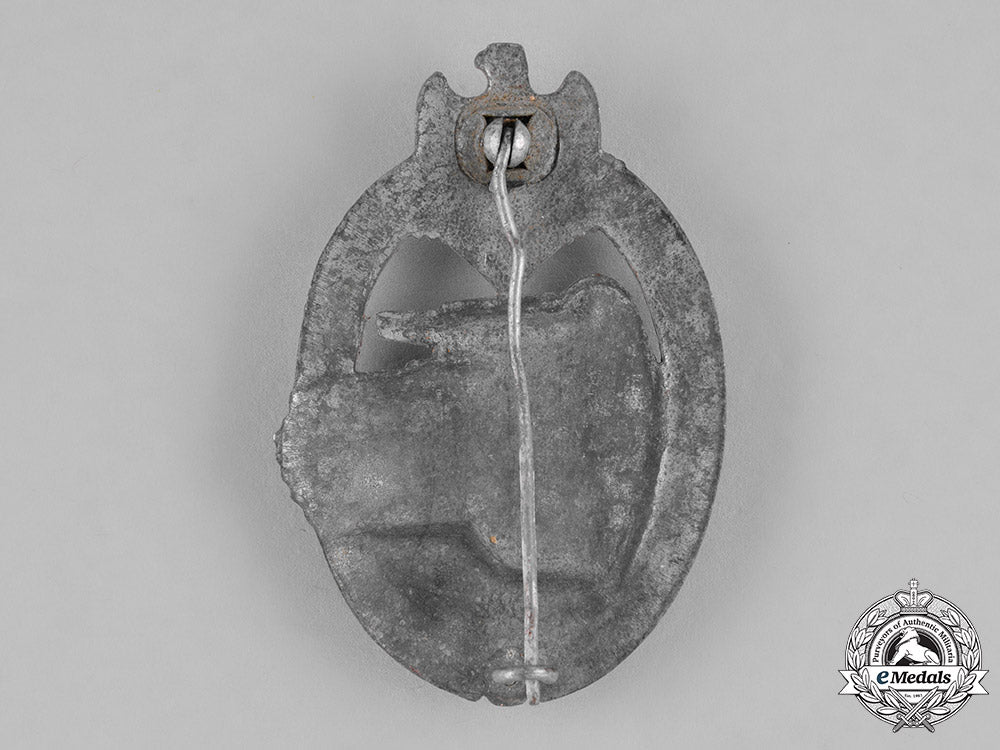 germany,_heer._a_second_war_panzer_assault_badge,_silver_grade,_by_rudolf_karneth&_söhne_c18-036138_2_1