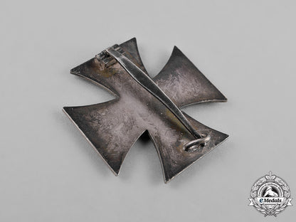germany,_wehrmacht._a1939_iron_cross_first_class_c18-036189