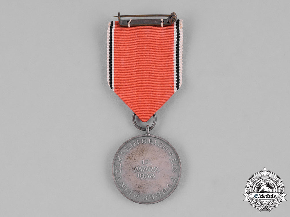 germany,_third_reich._an_austrian_anschluss_medal,_with_case_c18-036234