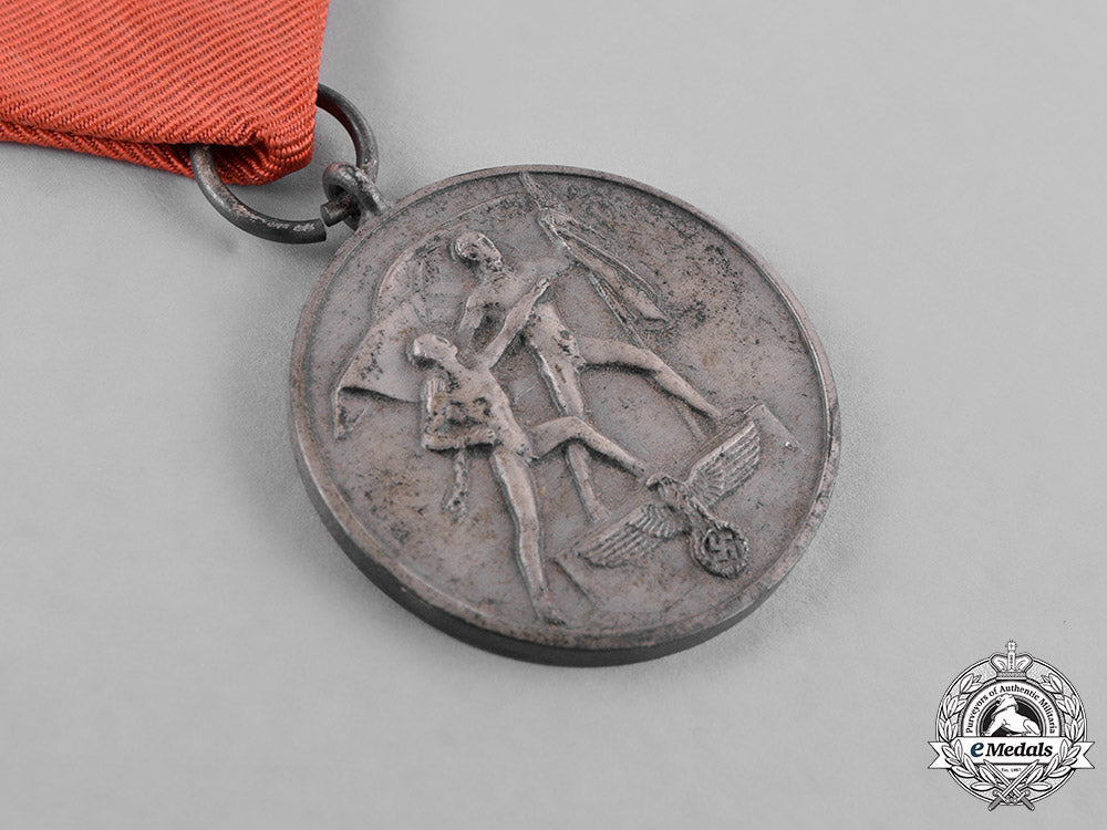 germany,_third_reich._an_austrian_anschluss_medal,_with_case_c18-036237