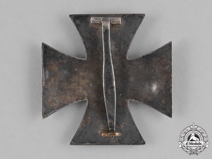 germany,_wehrmacht._an_iron_cross1939,_i_class_in_case_by_otto_schickle_c18-036285