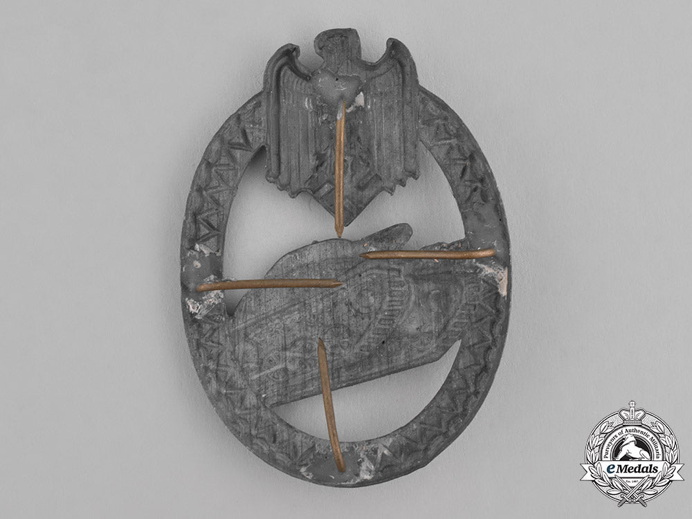 germany,_heer._a_heer_panzer_marksmanship_lanyard_badge_c18-036331