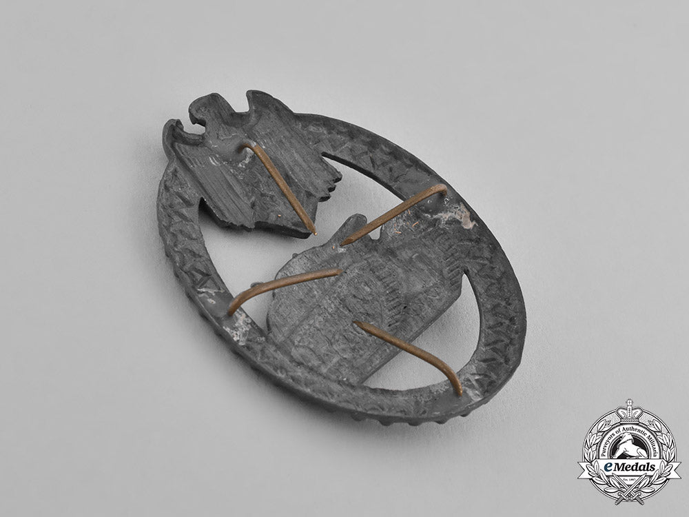 germany,_heer._a_heer_panzer_marksmanship_lanyard_badge_c18-036333