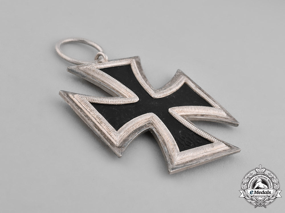 germany,_wehrmacht._a1939_iron_cross_second_class_c18-036361