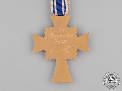 germany,_third_reich._a_cased_honour_cross_of_the_german_mother,_gold_grade_c18-036403