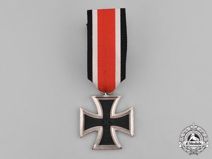 germany,_wehrmacht._a1939_iron_cross_ii_class_c18-036409