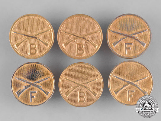 united_states._thirty-_four_army_collar_disks,_type_ii,_c.1930_c18-036495