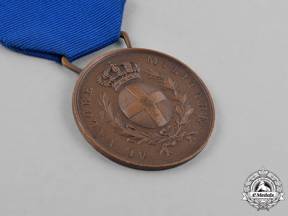 italy,_kingdom._two_medals&_decorations_c18-036552