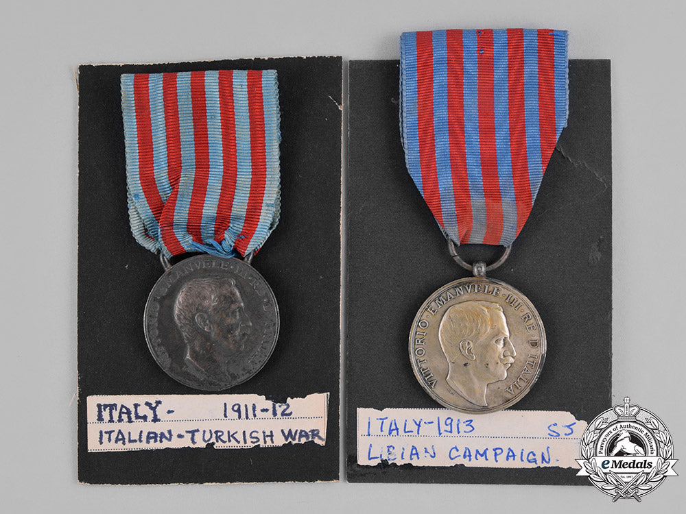 italy,_kingdom._two_campaign_medals_c18-036642