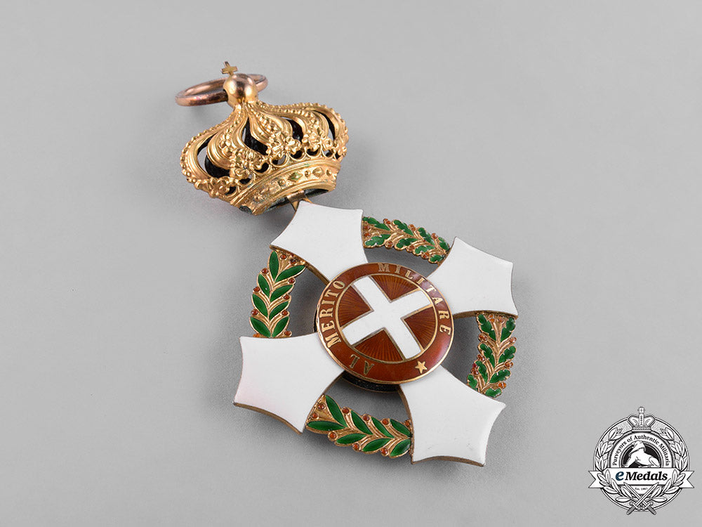 italy,_kingdom._a_military_order_of_savoy_in_gold,_grand_cross_badge,_c.1915_c18-036730_1_1