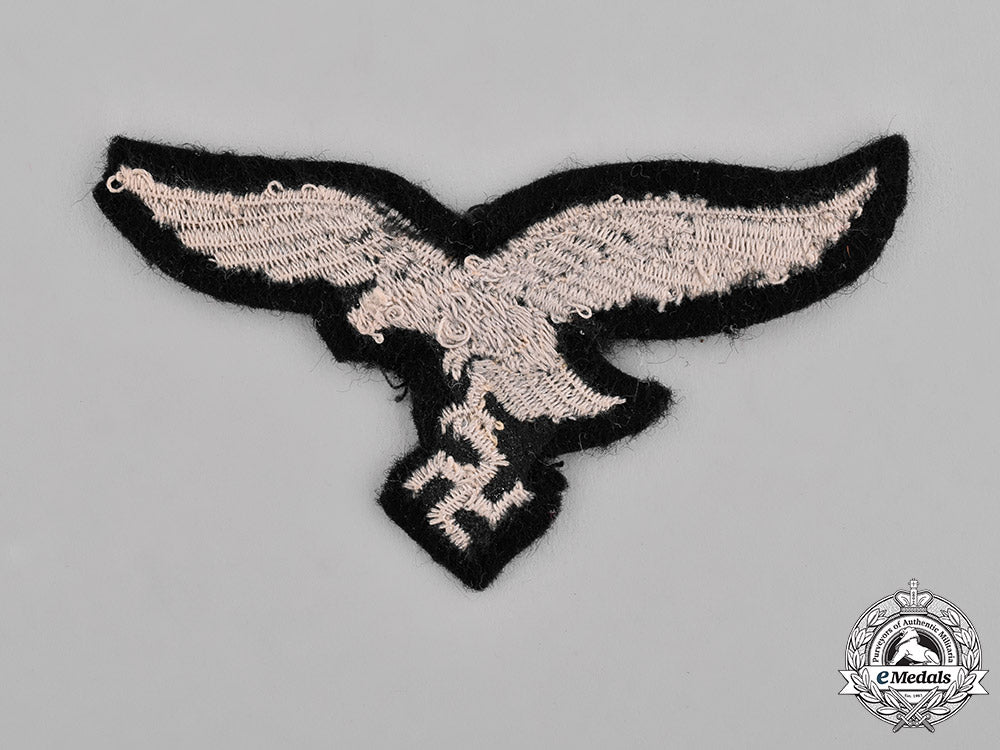 germany,_luftwaffe._a_hermann_goering_panzer_division_cap_eagle_c18-036773