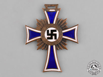 germany,_third_reich._a_grouping_of_german_medals_c18-036777