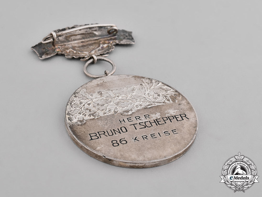 austria,_first_republic._a_club_competition_badge_and_medallion_belonging_to_herr_bruno_tschepper,1926_c18-037051