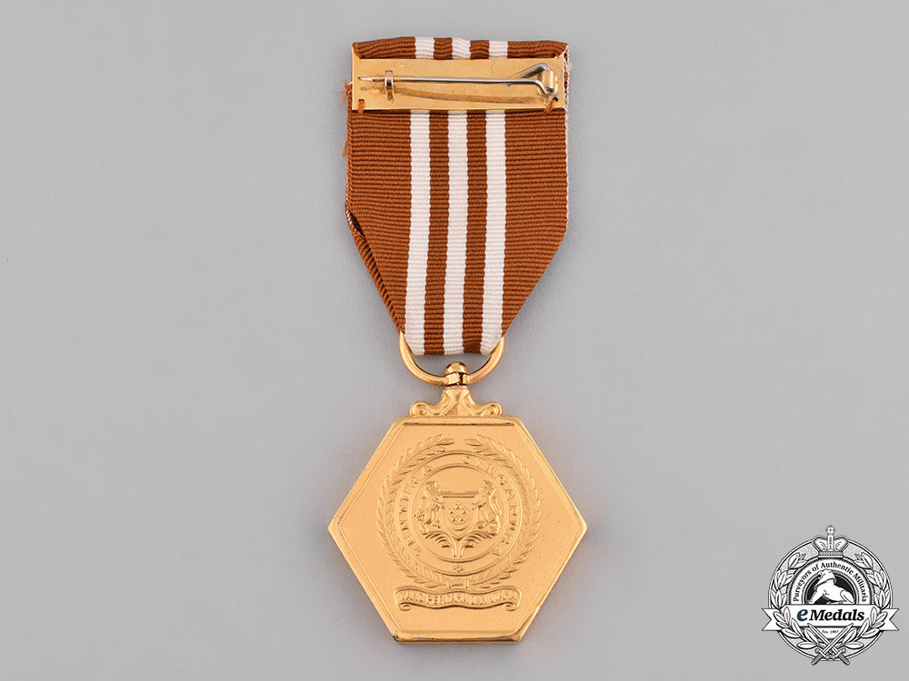 singapore,_republic._an_armed_forces_long_service_and_good_conduct_medal_c18-037081