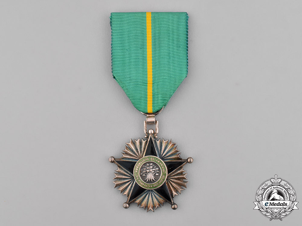 senegal,_republic._an_order_of_national_merit,_v_class_knight,_c.1965_c18-037169