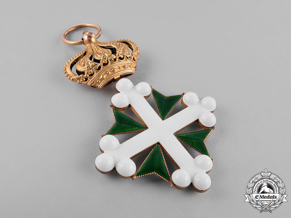 italy,_kingdom._an_order_of_st._maurice&_lazarus_in_gold,_grand_cross,_by_d._cravanzola,_c.1900_c18-037329