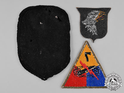 united_states._a_lot_of_three_embroidered_patches_c18-037625_1