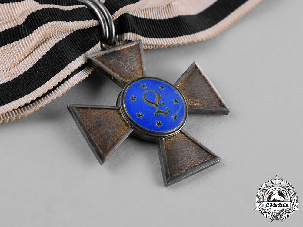 prussia,_kingdom._a_badge_of_the_order_of_louise,_ii_class,_c.1900_c18-037684