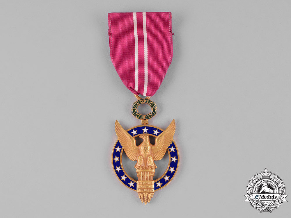 united_states._a_presidential_medal_of_merit,_c.1950_c18-037753