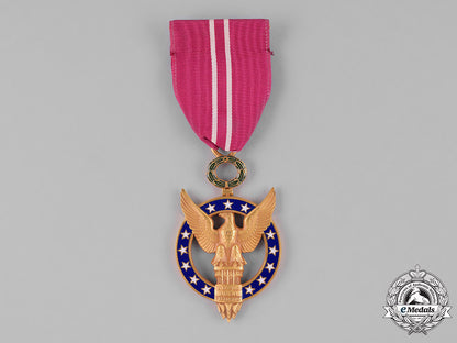 united_states._a_presidential_medal_of_merit,_c.1950_c18-037753