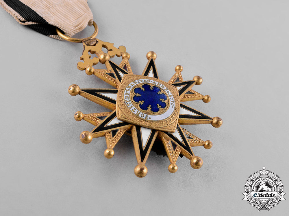 spain,_kingdom._a_civil_order_of_beneficencia,_iii_class_knight,_c.1940_c18-037802