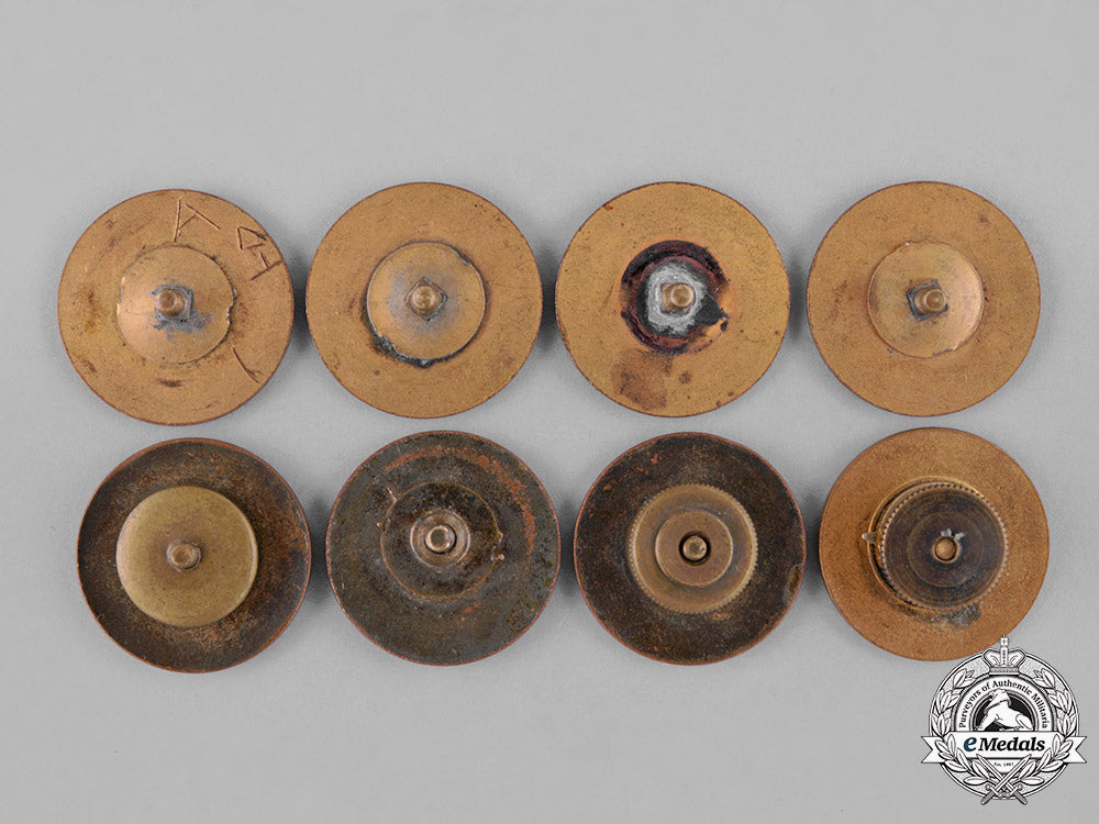 united_states._forty-_one_army_insignia,_pins,&_badges_c18-037869
