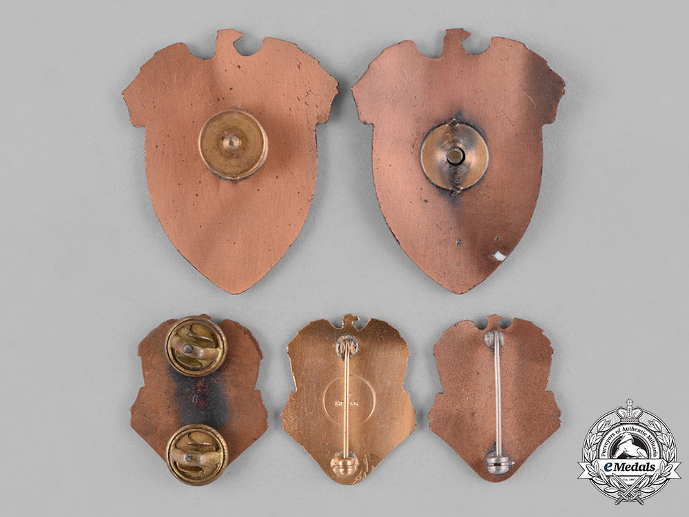 united_states._thirty_second_war_american_red_cross_items_c18-037882