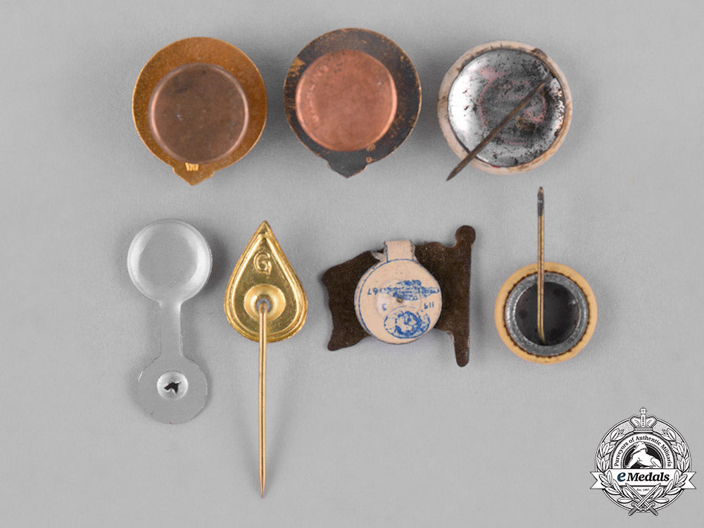 united_states._thirty_second_war_american_red_cross_items_c18-037888