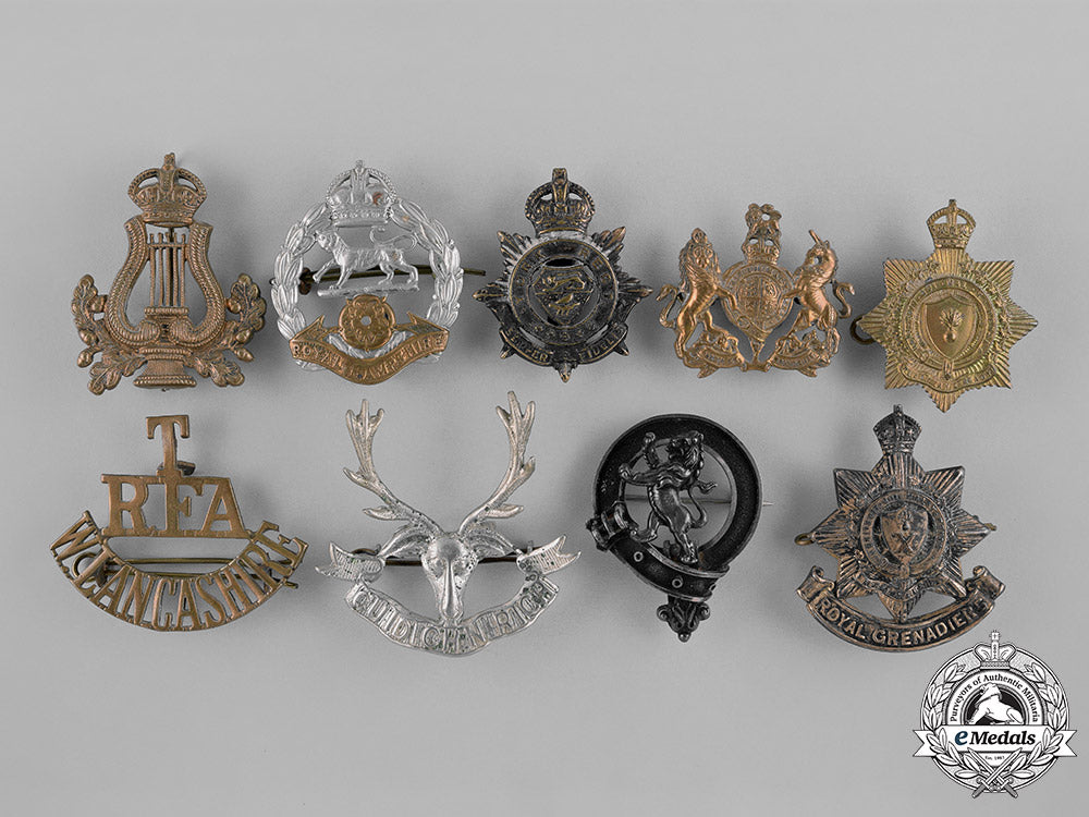 united_kingdom._nine_first_war_cap_badges_c18-037933