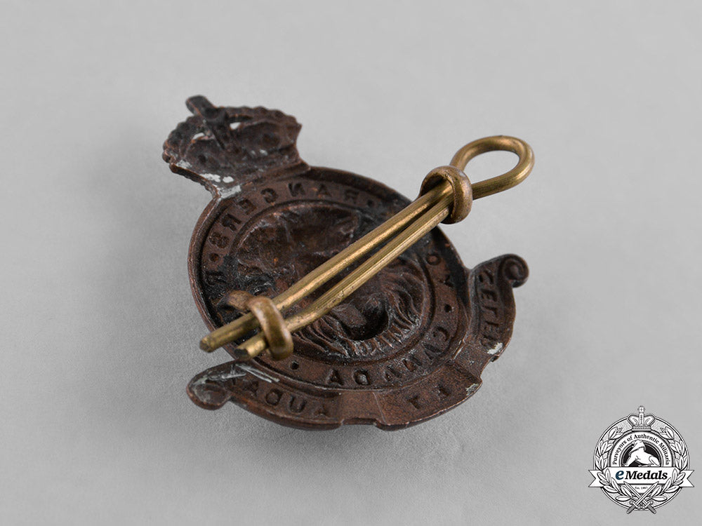 canada._a_lot_of_seven_first_and_second_war_cap_badges_c18-037966