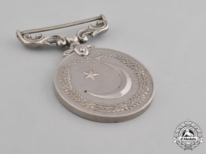 pakistan,_republic._a_medal_of_service_c18-038044