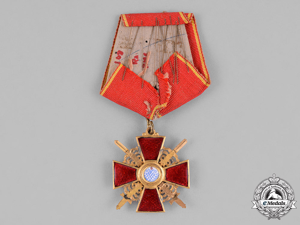 russia(_imperial)._an_order_of_st._anne,_iii_class,_c.1916_c18-038121