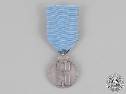 russia,_imperial_house_in_exile._a_medal_for_diligence_and_assistance_c18-038126