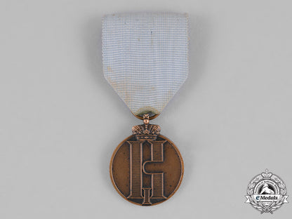 russia,_imperial._a_medal_for_diligence_and_help,_c.1925_c18-038214