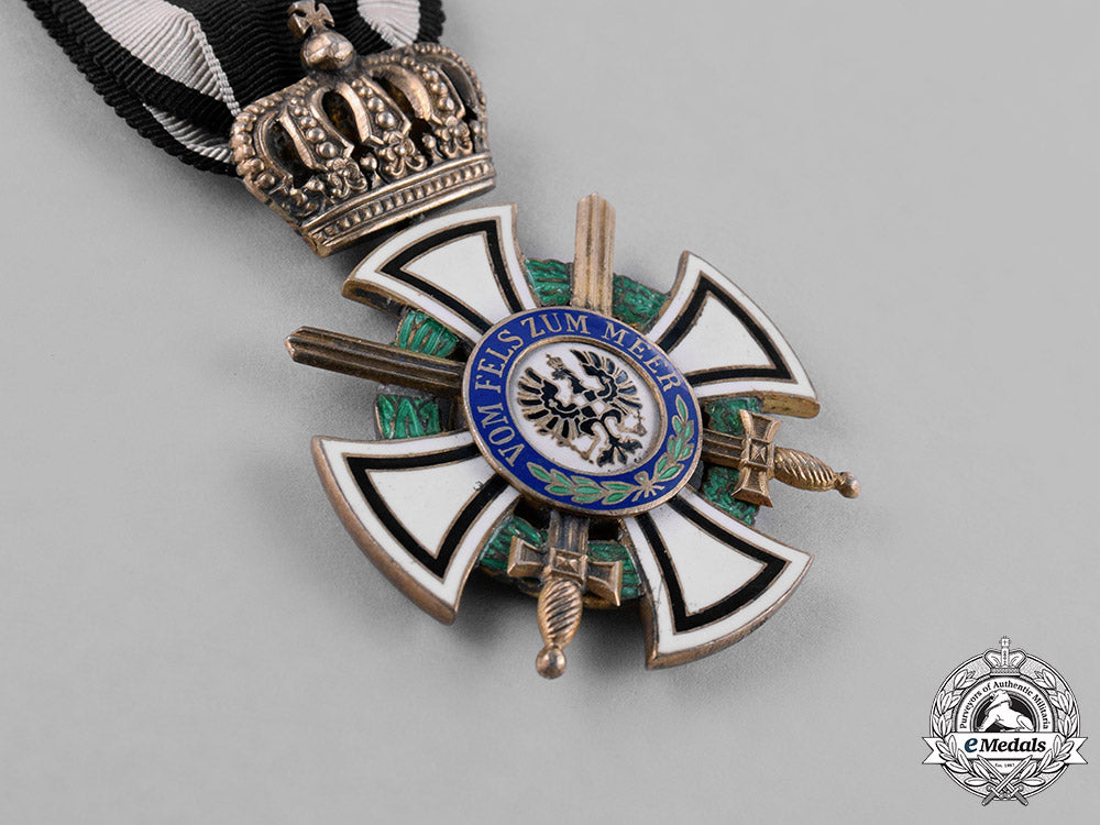 prussia,_kingdom._a_house_order_of_hohenzollern,_knight’s_cross_with_swords,_by_friedländer,_c.1914_c18-038263