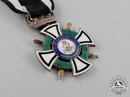 prussia,_kingdom._a_house_order_of_hohenzollern,_knight’s_cross_with_swords,_by_friedländer,_c.1914_c18-038264