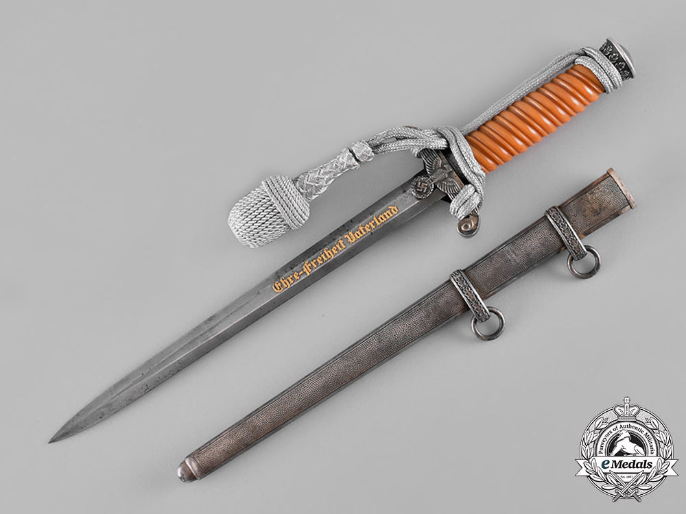 germany,_heer._a_damascus_blade_honour_dagger,_by_carl_eickhorn_c18-038406
