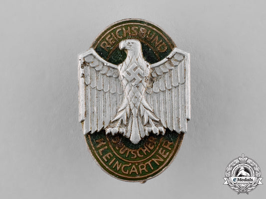 germany,_third_reich._a_german_gardener_badge,_by_carl_poellath_c18-038570