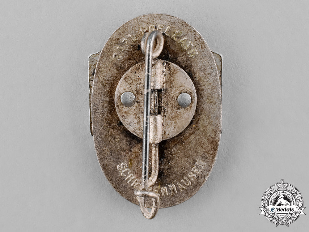 germany,_third_reich._a_german_gardener_badge,_by_carl_poellath_c18-038571