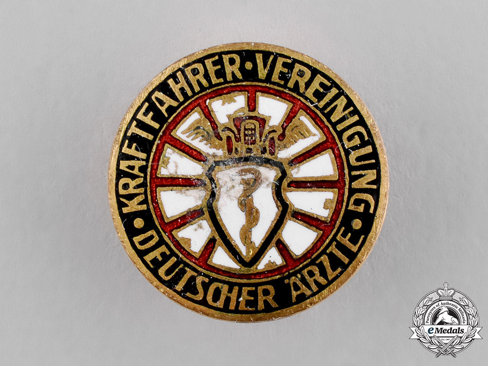 germany,_kvda._a_driving_association_for_german_doctors_membership_lapel_badge_c18-038576