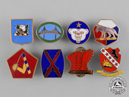 united_states._forty-_nine_army_insignia&_badges_c18-038615