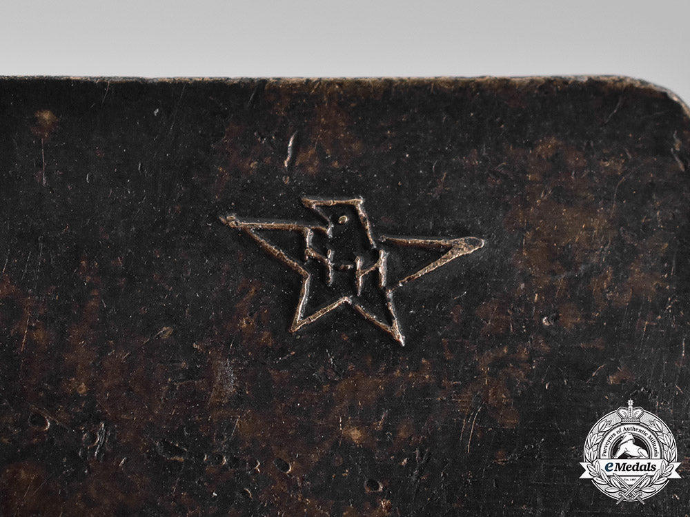 united_states._a_navy_air_force_radar_observer_qualification_badge,_by_hilborn&_hamburg_c18-038708