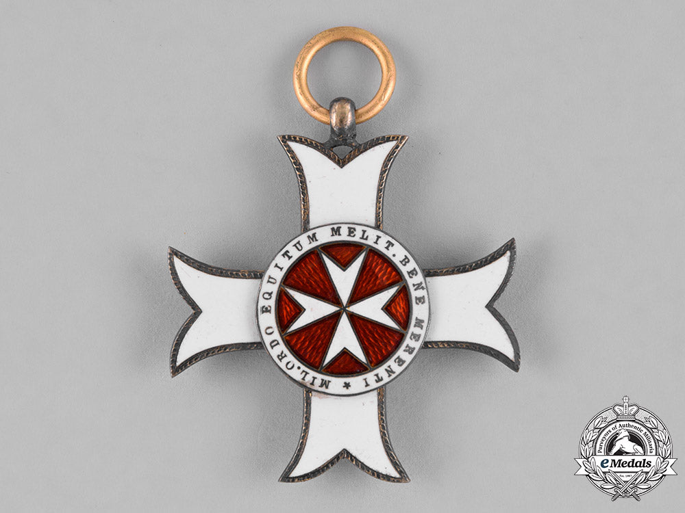 austria,_empire._an_order_of_the_knights_of_malta,_ladies_silver_merit_cross,_c.1910_c18-039087_1_1_1