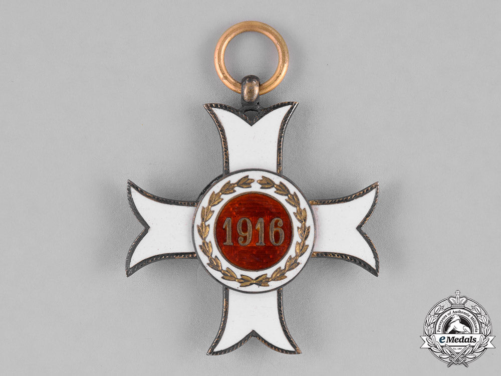 austria,_empire._an_order_of_the_knights_of_malta,_ladies_silver_merit_cross,_c.1910_c18-039088_1_1_1
