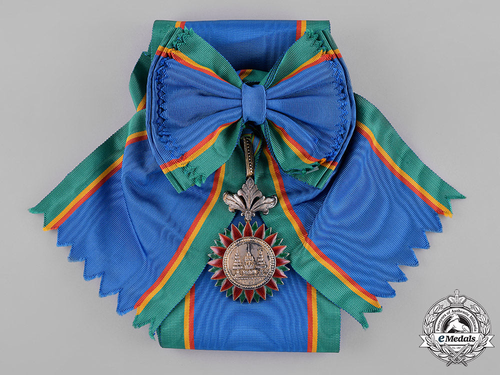 thailand,_kingdom._a_most_noble_order_of_the_crown,_i_class_grand_cross,_by_j._w._benson,_c.1935_c18-039115