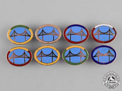 united_states._forty-_nine_army_insignia&_badges_c18-039146