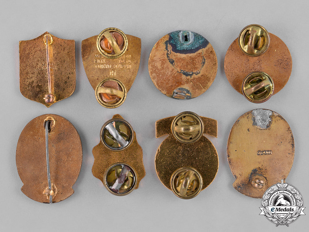 united_states._forty-_nine_army_insignia&_badges_c18-039151