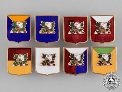 united_states._forty-_nine_army_insignia&_badges_c18-039154