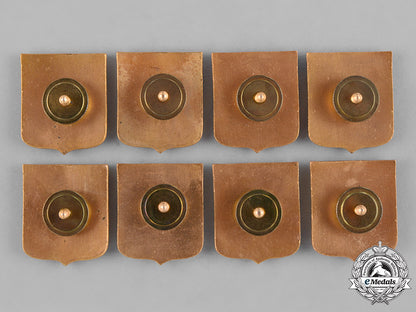 united_states._forty-_nine_army_insignia&_badges_c18-039155