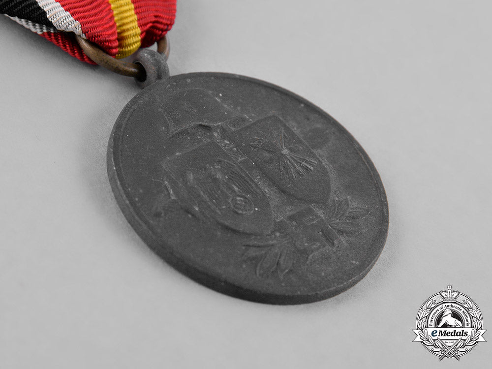 germany,_heer._a1944_campaign_medal_for_the_spanish“_blue_division”_volunteers_in_russia_c18-039461_1